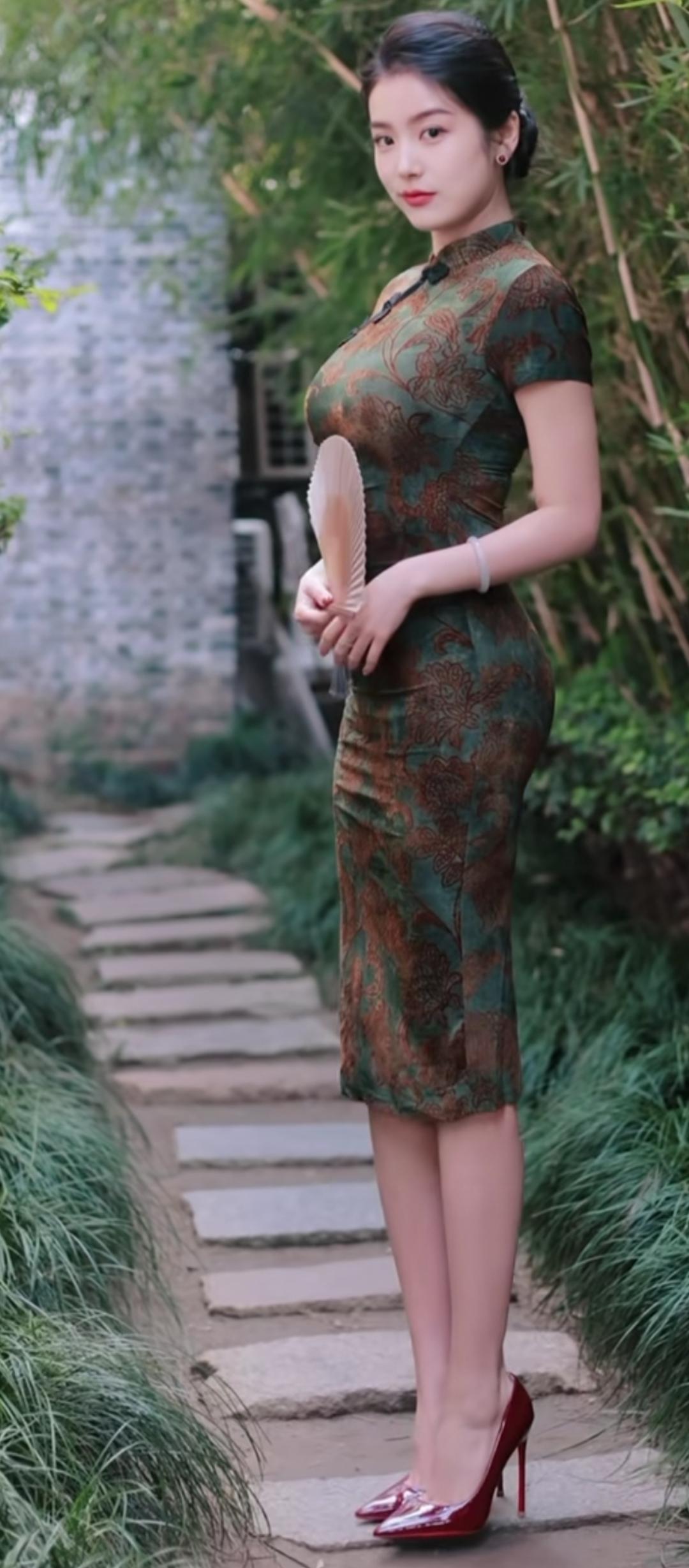 优雅旗袍，复古风情！