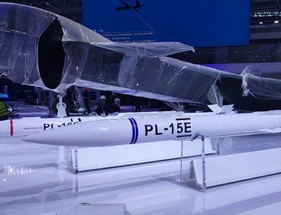 标题：印度捡到中国导弹残骸欲搞大新闻，却遭日本“打脸”！最近，印度在印巴空战中