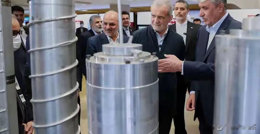 伊朗以守为攻主动曝光浓缩铀位置，直接把美以逼进死胡同！全球哗然！伊朗突然公开