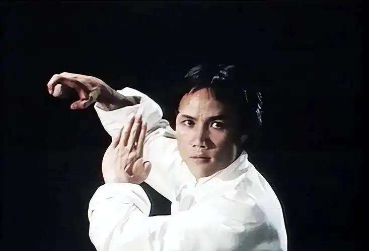 我们经常可以听到一种表述：“中国武术是杀人技，不能上擂台比赛，一出手就要死人。