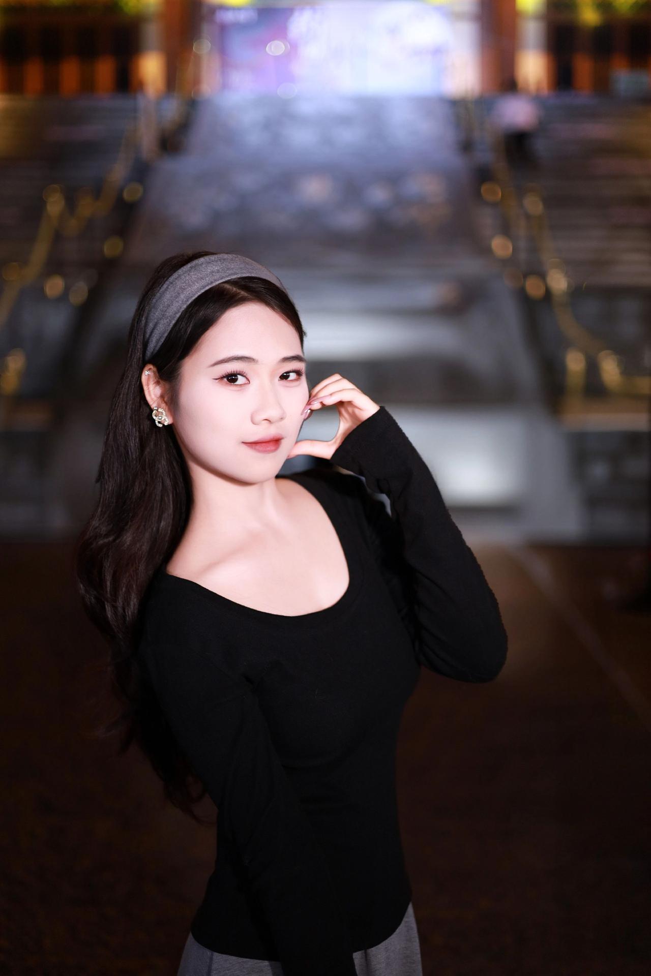 偶遇古镇，随拍几张。东方美人像写真拍照技巧女生拍照姿势