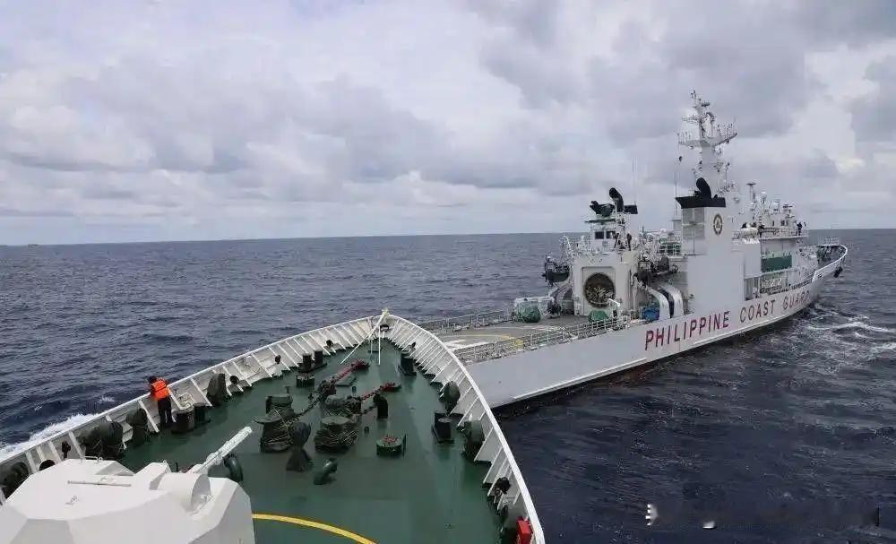 南海的风向变了！就在八月份，中方公布了去年在南海海域，我两名海警战士为了国家