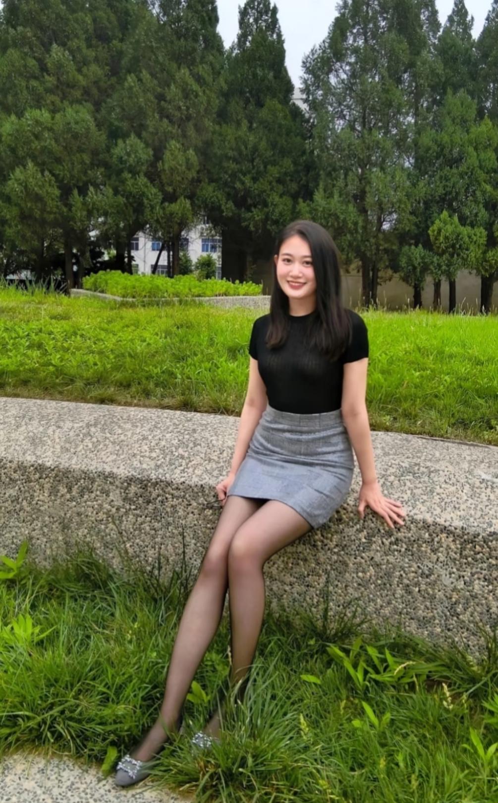 女人如何穿出含蓄的性感?