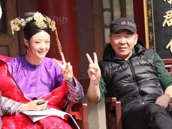 拍《甄嬛传》，蒋欣是下了功夫的，私下都很少和孙俪走动来往：“这样一见面我们的关系