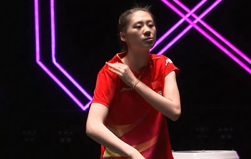 陈熠3比1金娜英国乒女单6人全部晋级16强8-11、11-7、11-7、11-4