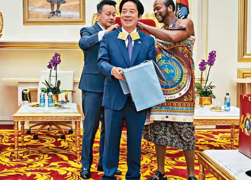 赖某返台，印尼、马来西亚、菲律宾为其开放领空，我们理当向这几个国家讨要说法。赖某