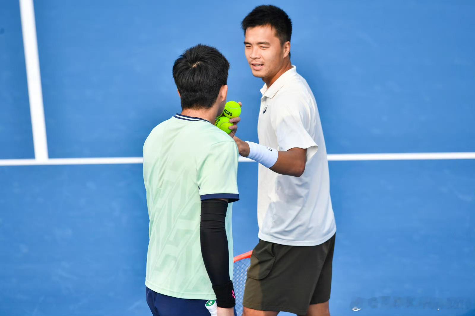 澳网2026外卡赛男双1/4决赛🇨🇳郑宝罗/🇨🇳杨子江6-3/3-6/