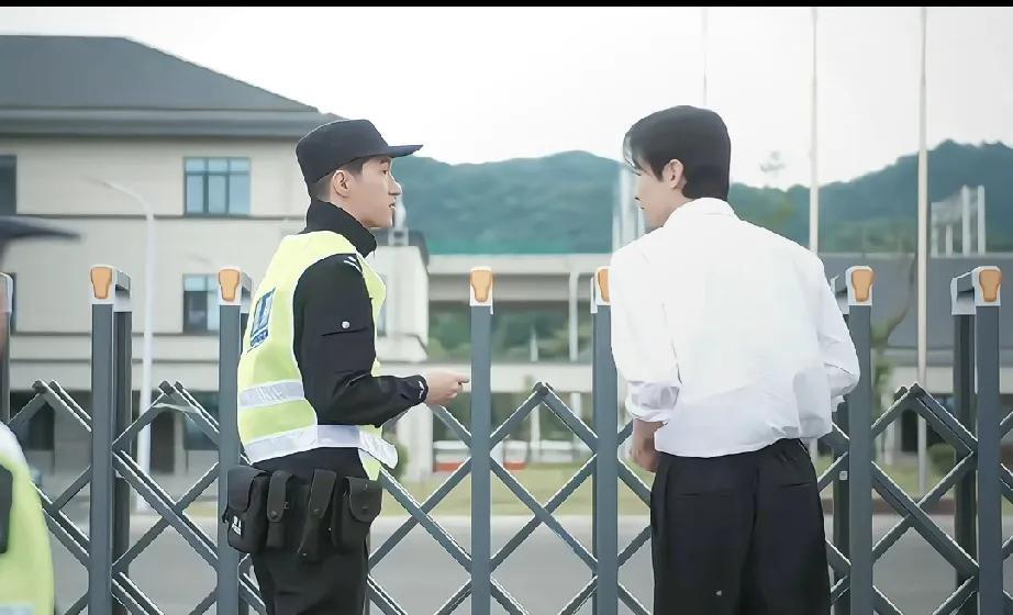 《正当防卫》他会不会后悔，曾经不顾一切地去救她，毁了自己的一生？方灵渊问李沐风
