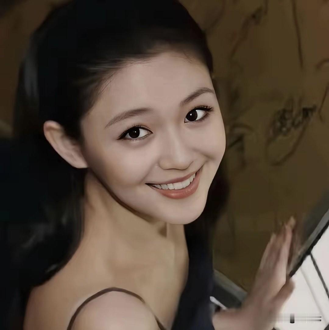 粉丝集体悼念大S：生日快乐！世间再无“美容大王”，但爱从未离开❤️今年2月，那