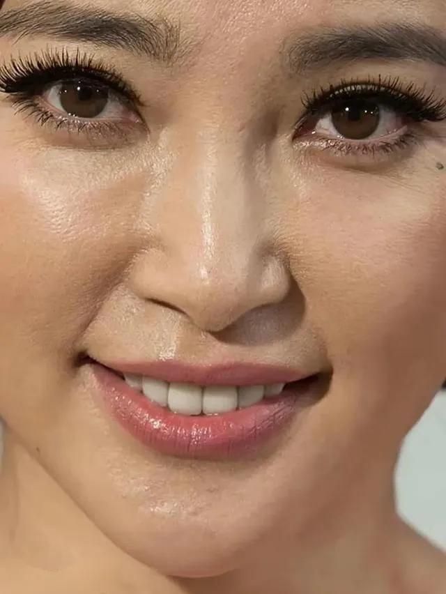 李冰冰，近距离欣赏她的脸，这眼睛、眉毛、鼻子、牙齿、下巴都很美，脸上的肌肉也很紧