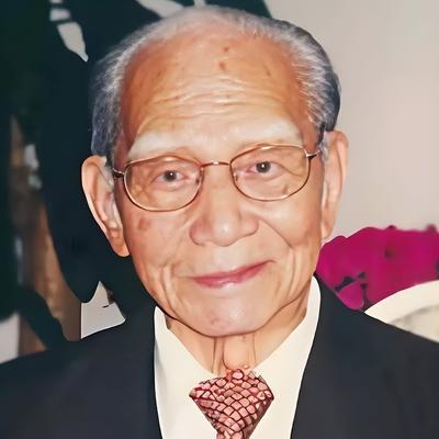 1949年，一名被俘的国民党副师长见到我军团长过来，立刻大喊："老同学，我是自己