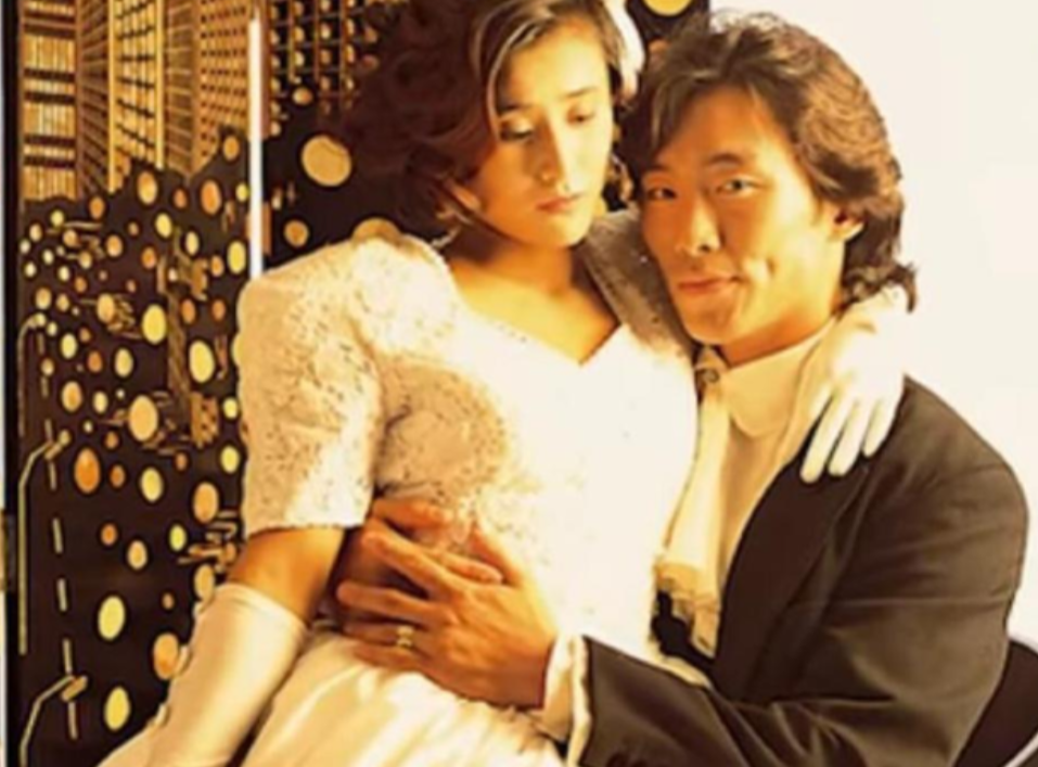 1991年，郑浩南与大岛由加利的结婚照，两人在1990年因为在影视作品中合作而相