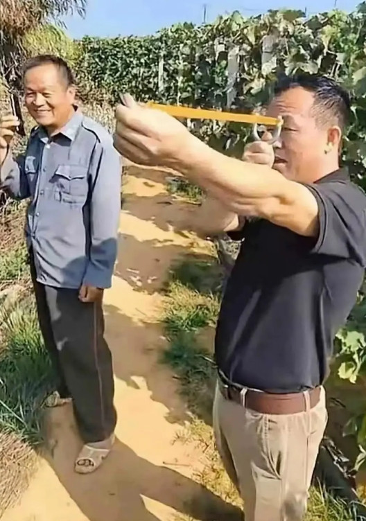 怎么也瞄不准，怎么回事?
