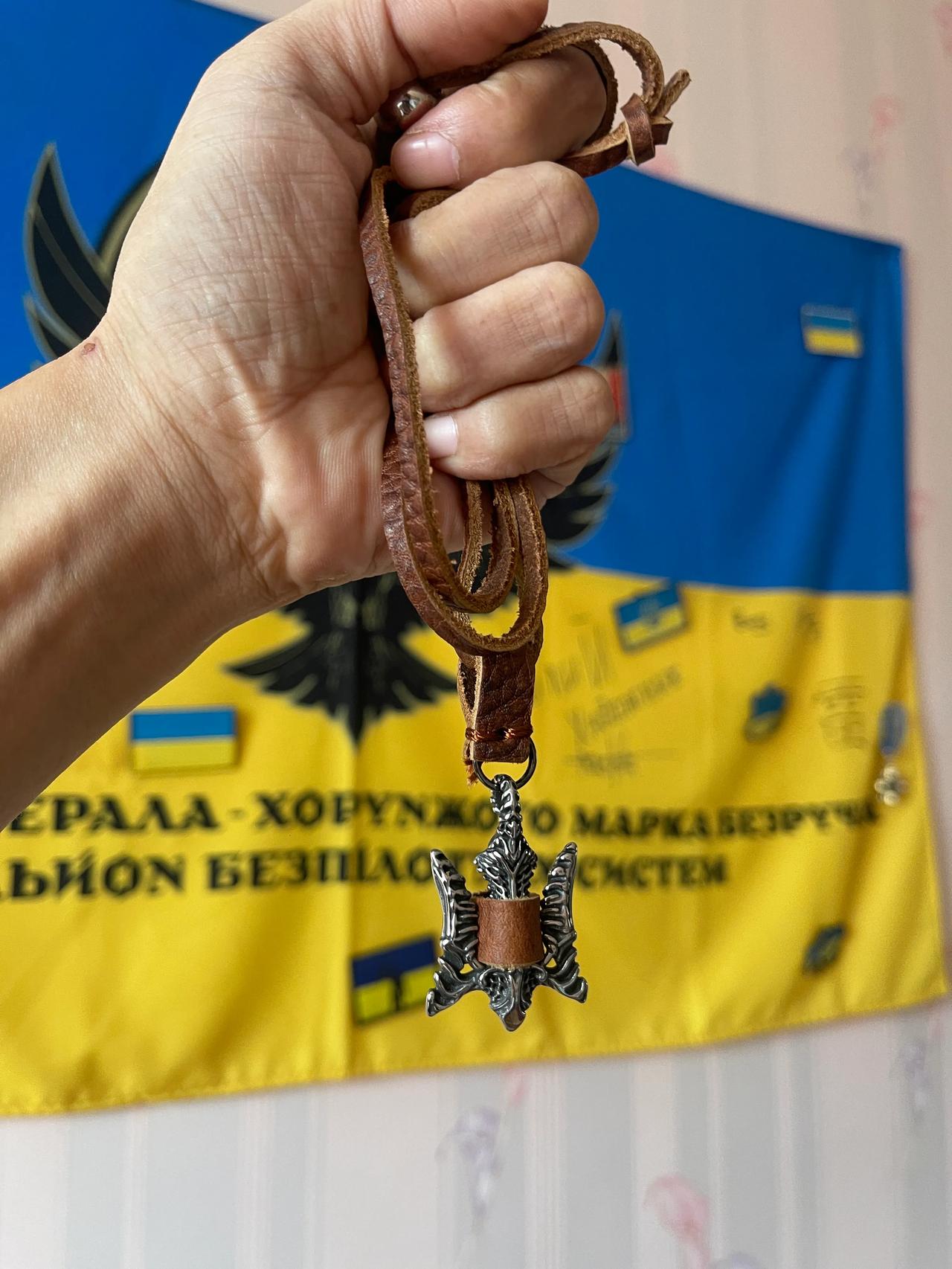 既缺钱又缺武器还缺人这个仗怎么打这几天爆出俄罗斯要来咱们这里发行熊猫国债，很显