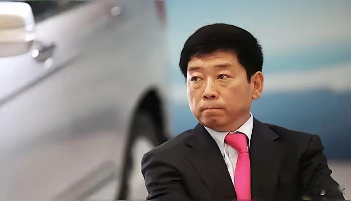 长城汽车董事长魏建军最近说了个大实话：中国汽车现在卖的是产品，不是品牌。他拿