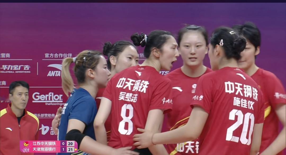 别盯着李盈莹了。她的接班人，可能不是你最看好的那个。国家队训练馆里，一场静默