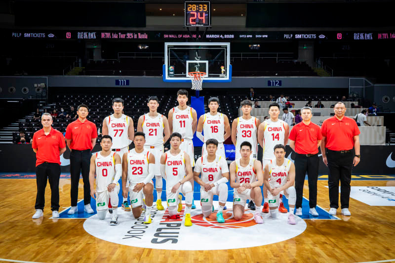 和李弘权聊了一会儿，他说赛后包括郭振明主席、郭士强指导、赵睿都在更衣室流下了热泪