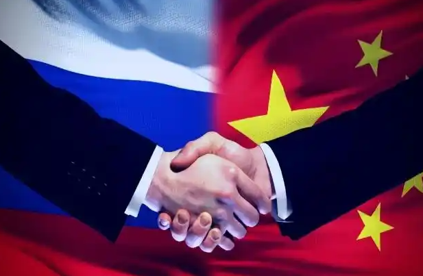 美国真正较量的对象不是俄罗斯，而是中国，但让人没想到的是，中国的对手却并不是美国