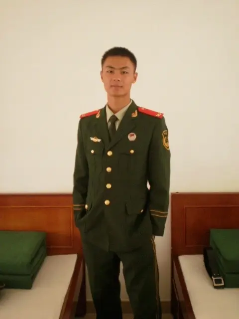 参军入伍青春无悔 八一建军致敬