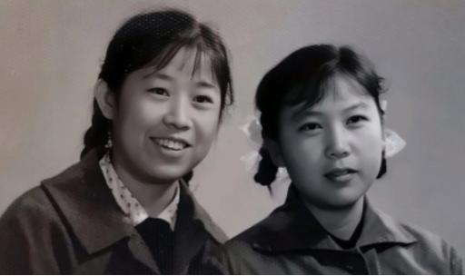 1973年，张文才在老乡陈祖辉的家中喝的烂醉，陈祖辉的女儿陈婷婷好心扶他进屋休息