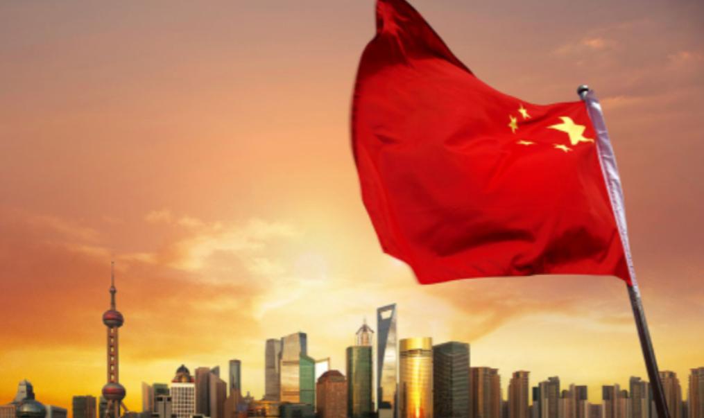 西方颜色革命在中国彻底没戏？中国人民的政治敏感度全球独一份！三年前俄乌开干，