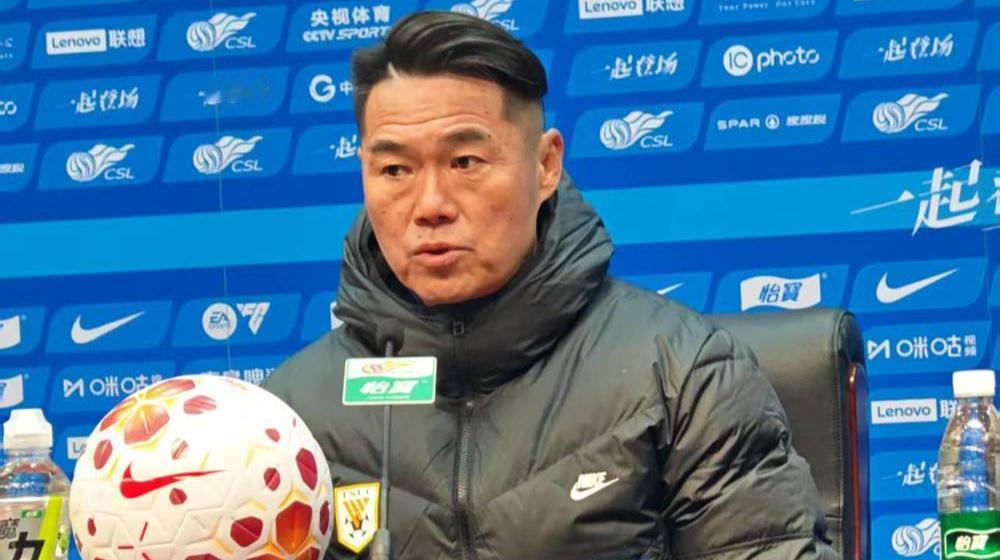 “这是一场非常艰苦的比赛。”赛后发布会上，泰山队主教练宿茂臻这样感叹道。4月21