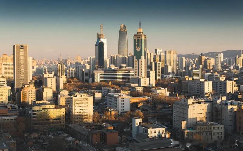 济南房价还是在下跌。济南房东降价卖房子的情绪还是挺高的。在过去的11月3日到