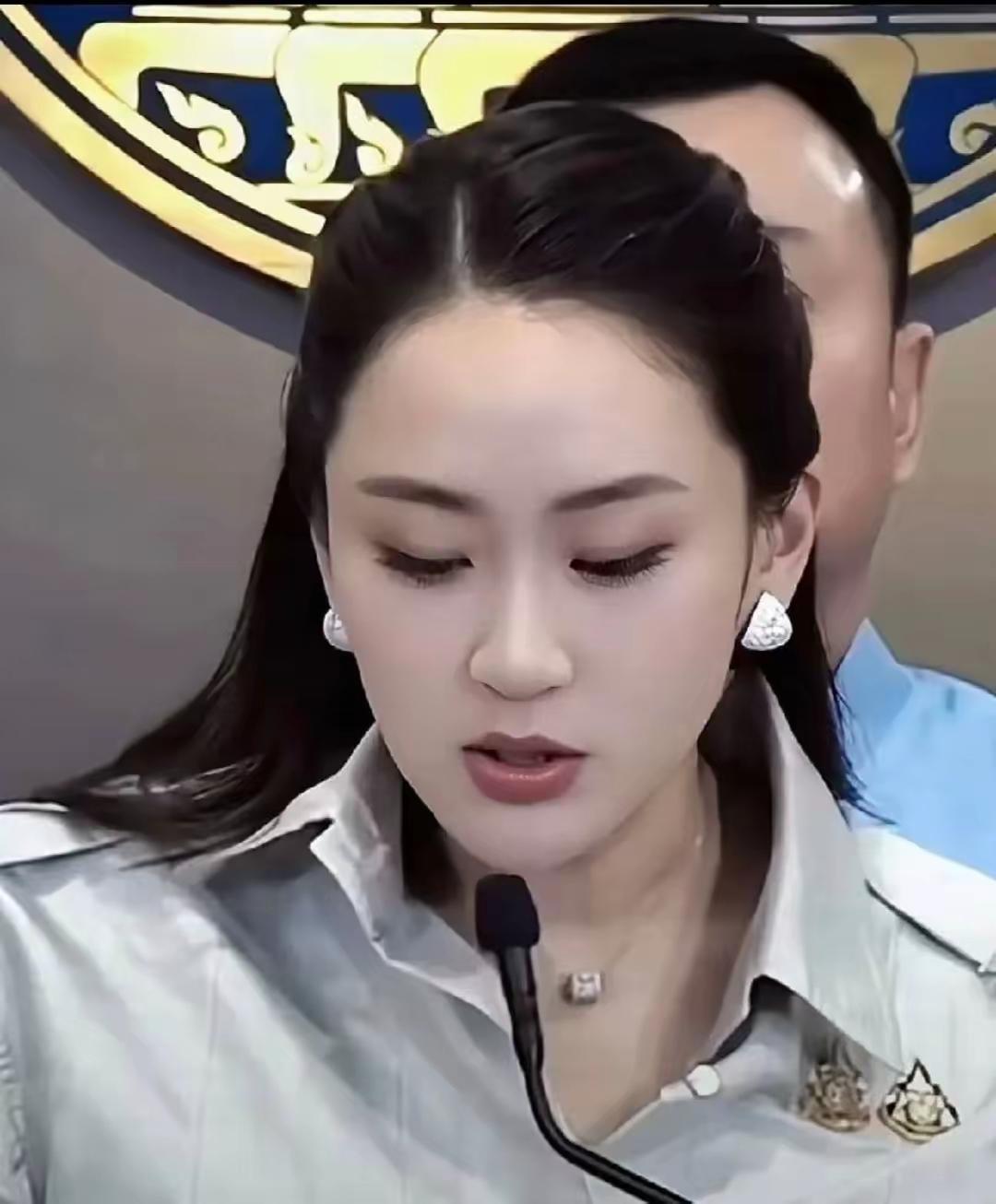 洪森此刻，怕是肠子都要悔得打结了。原本，他或许还心存侥幸，想着能与泰国心平气和地