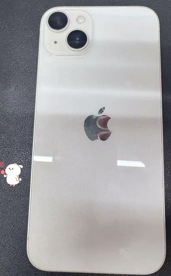 因为工作需要，老板说要买个苹果手机，我平时用的手机都不超过两千块，苹果手机又很贵