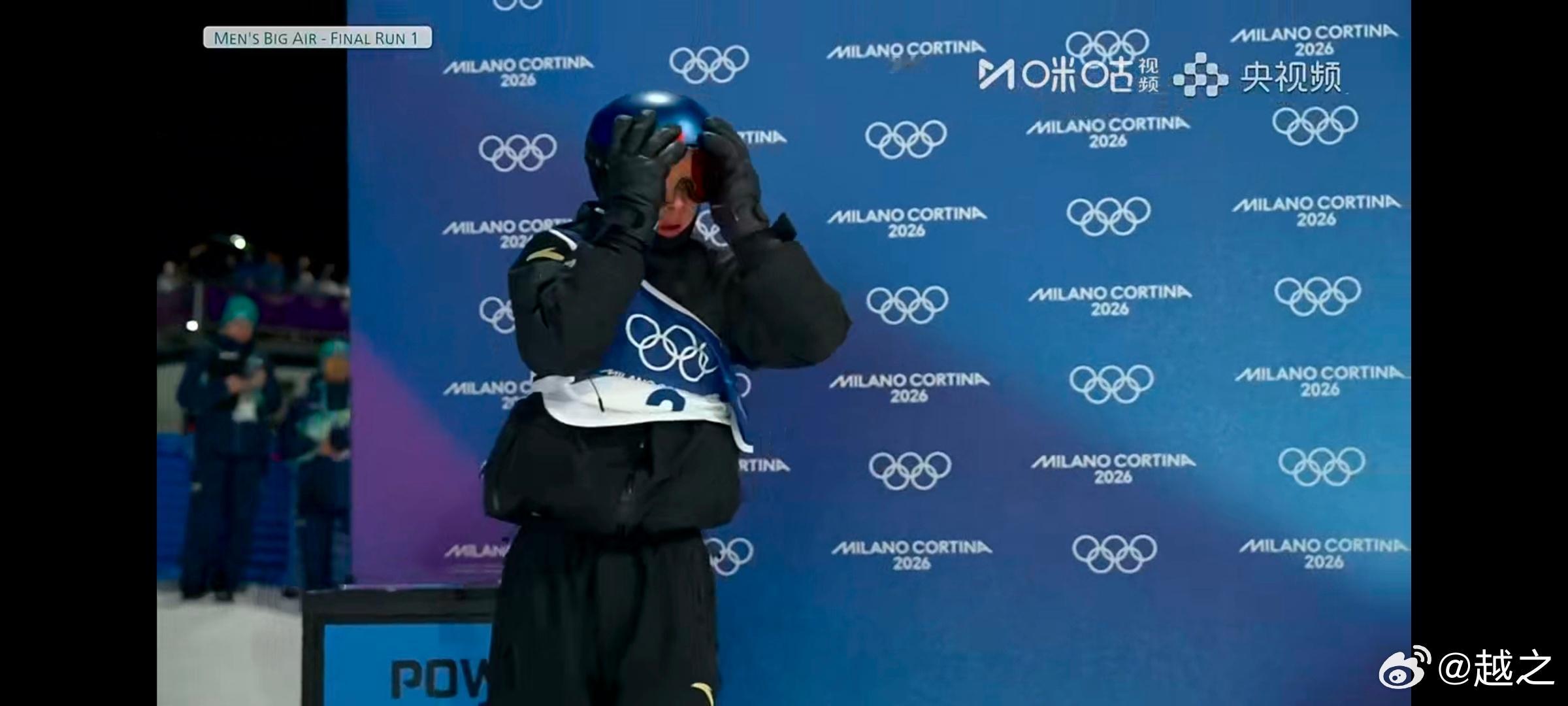 苏翊鸣决赛第一轮看看就知道，中日选手在动作的干净上真的很强，落地干净板是直的，