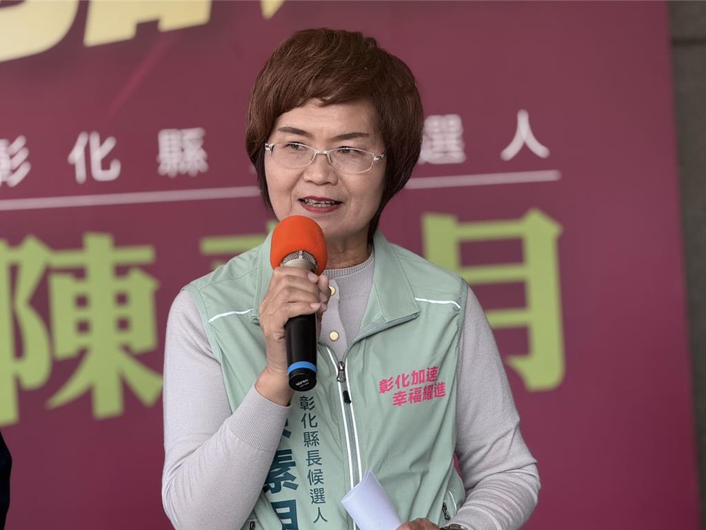 谢衣凤不甩谢典霖持续放话，今天重申：我参选的决心没有动摇！谢典霖目前接受“绿暐瀚