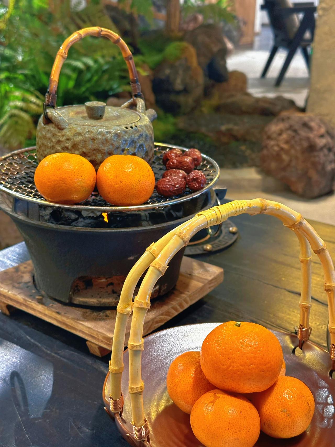 发一张你相册里最好看的图片跟着洋节，吃个漂亮饭