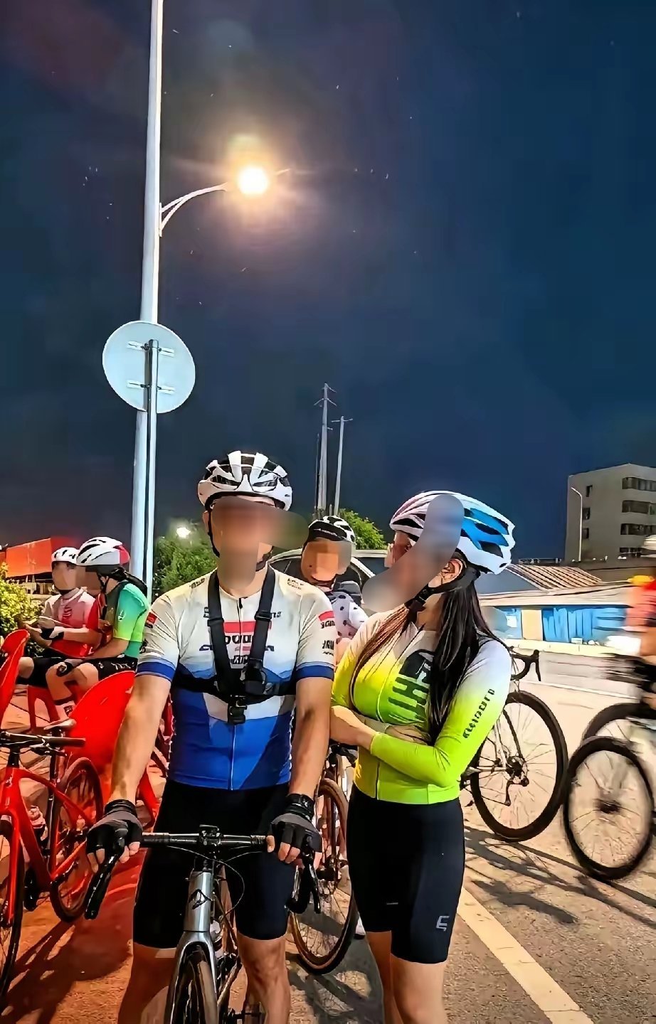 南宁骑行圈“鸟哥”劲爆大瓜！“鸟哥”四十岁，已婚育有两个孩子！女骑友已订婚！绝不是喝个酒，撸一次串两