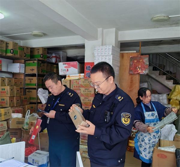 不少开店商户以为，只要不卖出去就不会出事，江苏常州一名超市经营者就栽在了这个误区