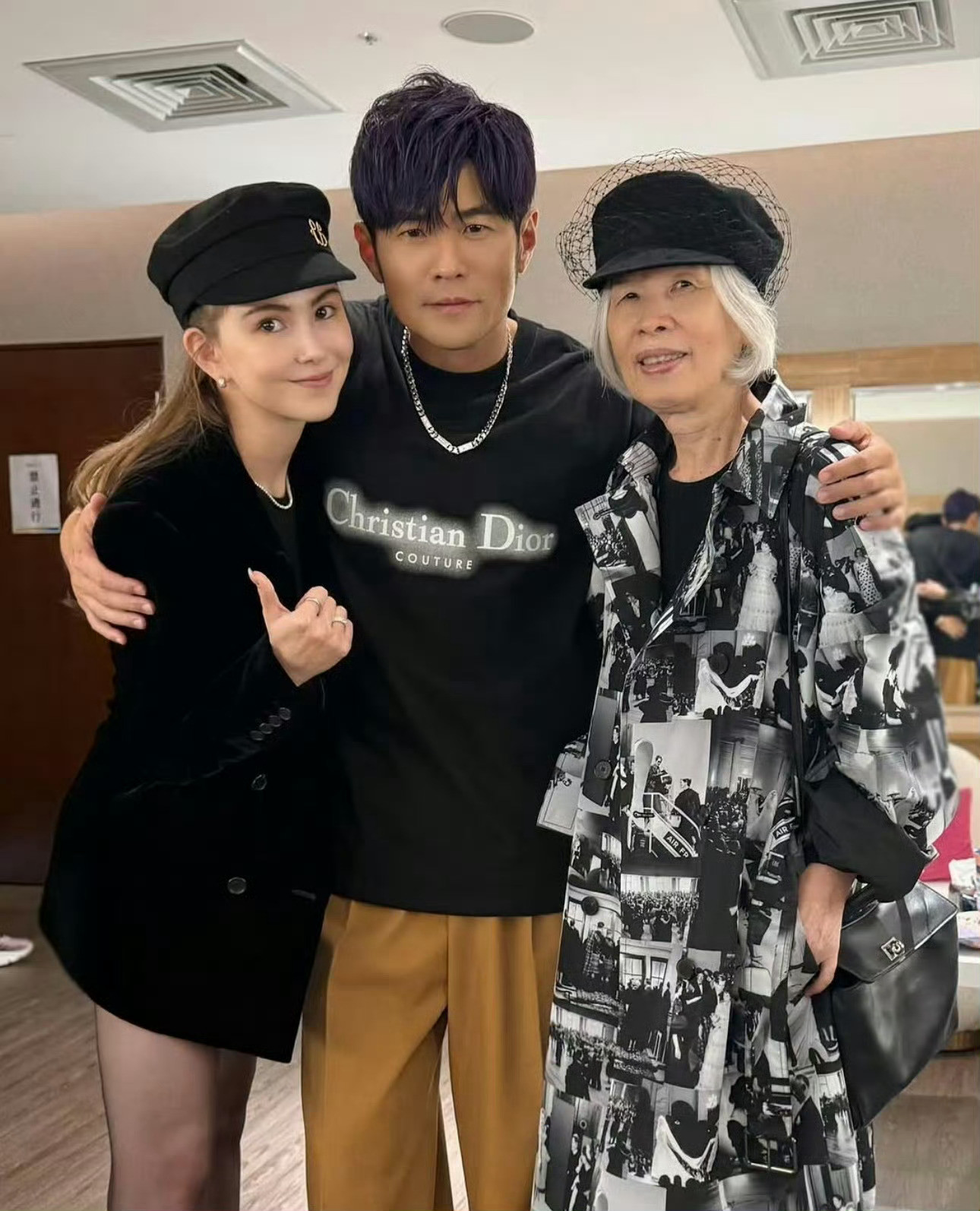不管多大都要听妈妈的话哦