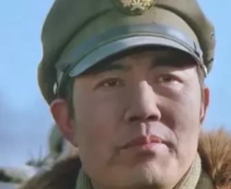 1948年10月23日，廖耀湘命令宪兵去枪毙作战不利的师长戴海容。宪兵闯进溃逃的