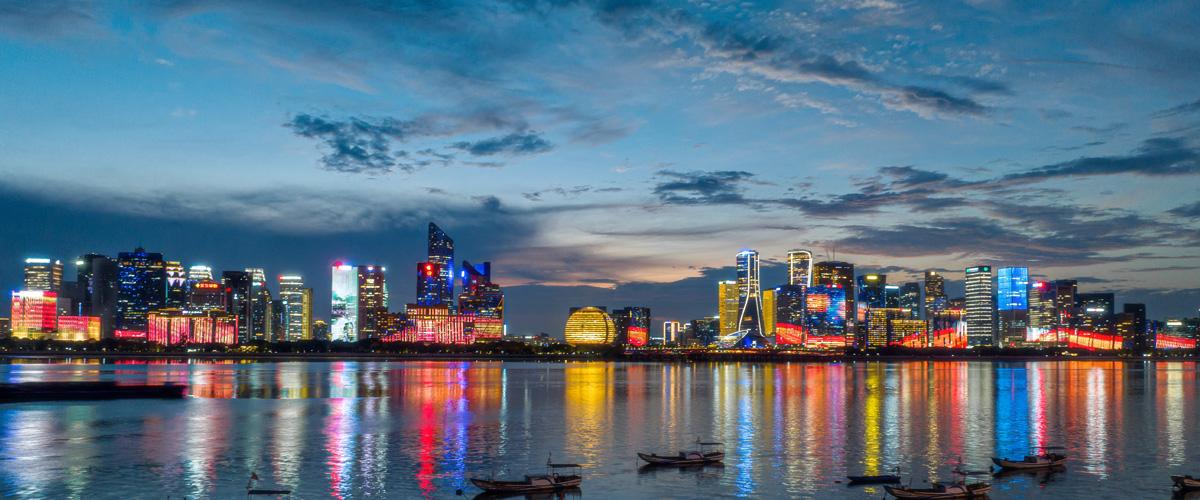 2026年9月，杭州二手房均价27769元；2025年9月，杭州二手房均价29