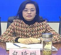 生于1980年的女副局，进去了不得哭呀？怎么就想不明白，非要贪呢？！
