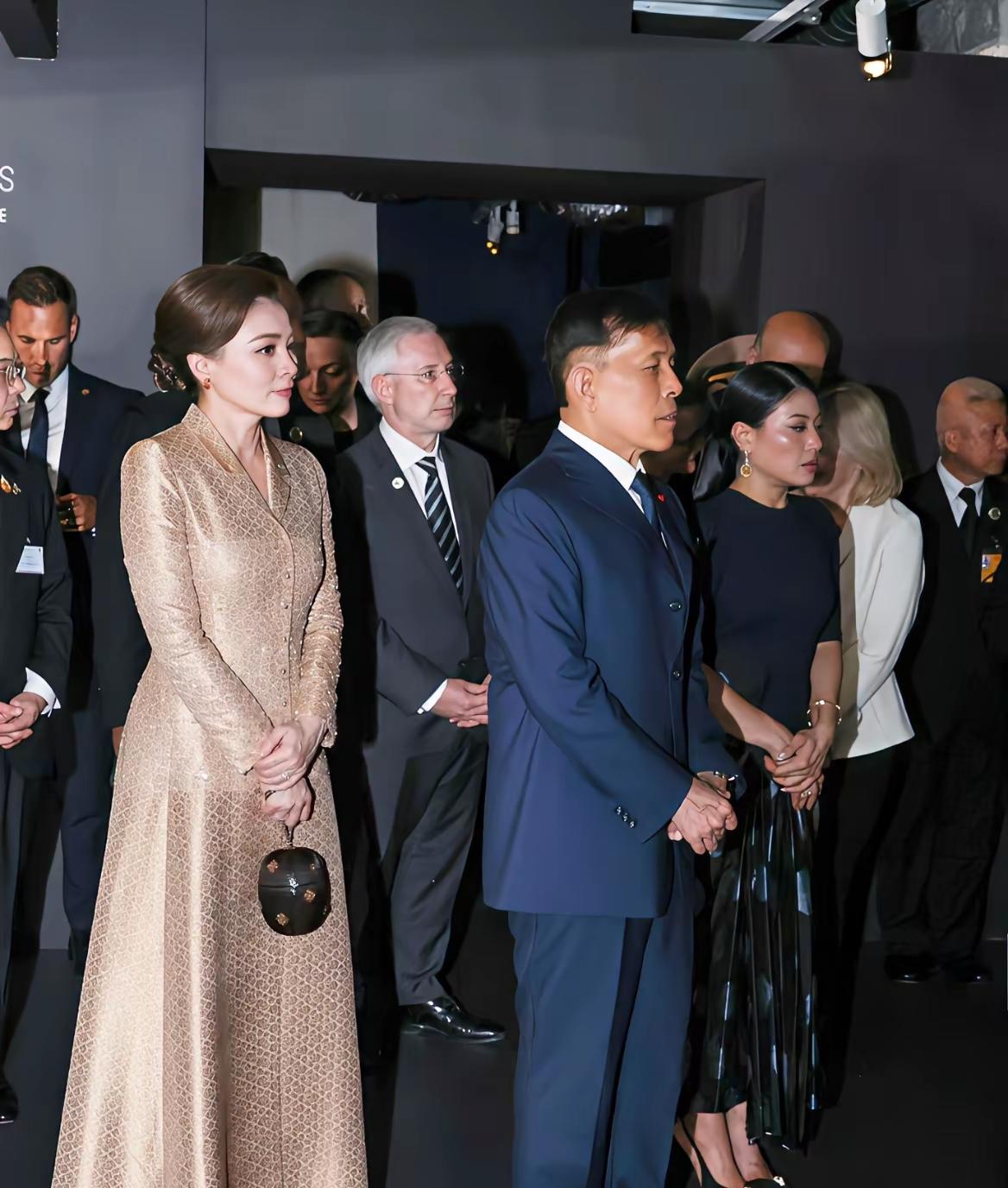 泰王玛哈走出了“阴影”，笑容又重新回到了脸上了！失去了长公主的马哈，这一段时间