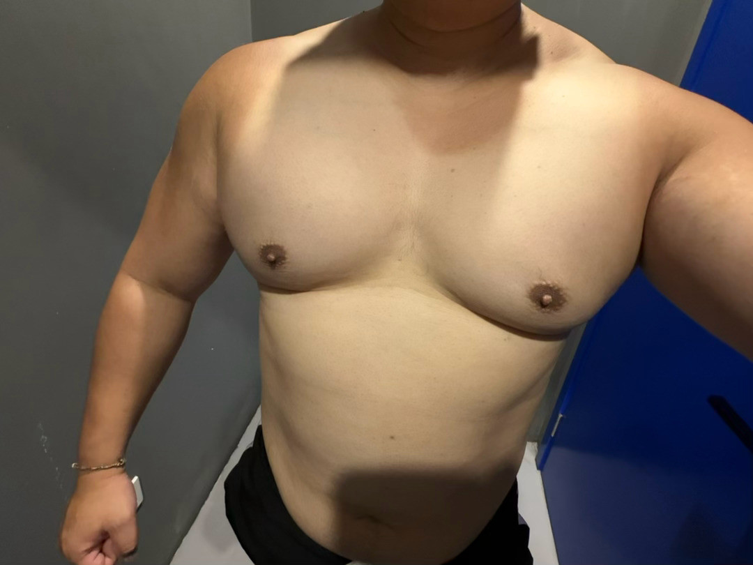 这次去海边希望能晒得均匀点45/365