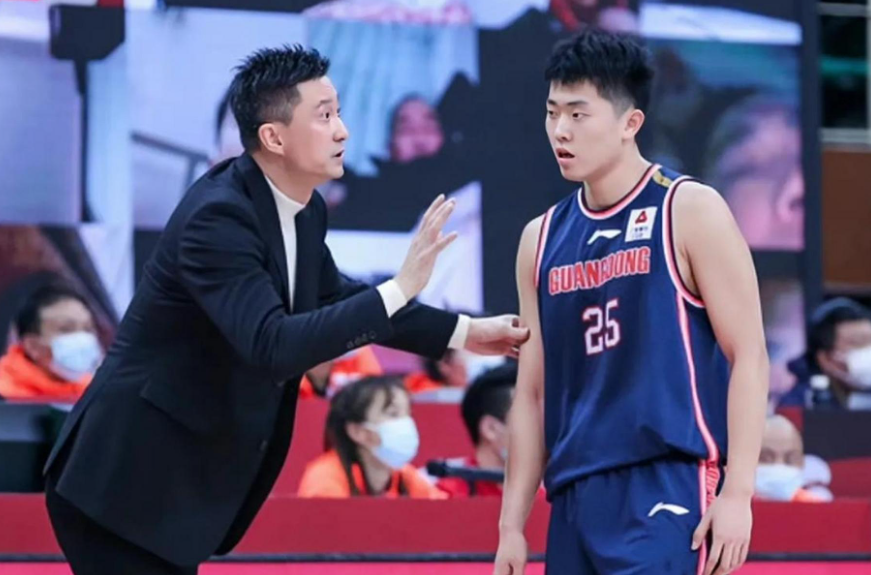 俱乐部杯让杜锋彻底看清老寒腿，“二张”基本不会有机会进大名单