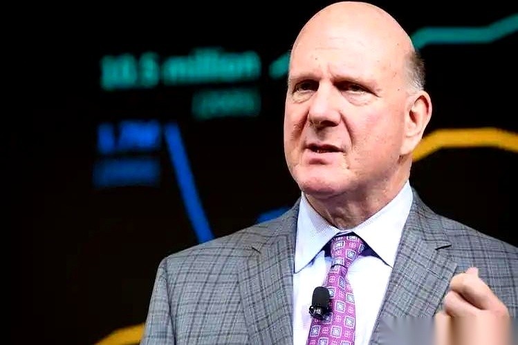 关于NBA快船队这波违规被罚的戏码，老板鲍尔默算是彻底把“有钱任性”四个字演到了大结局。3000万美
