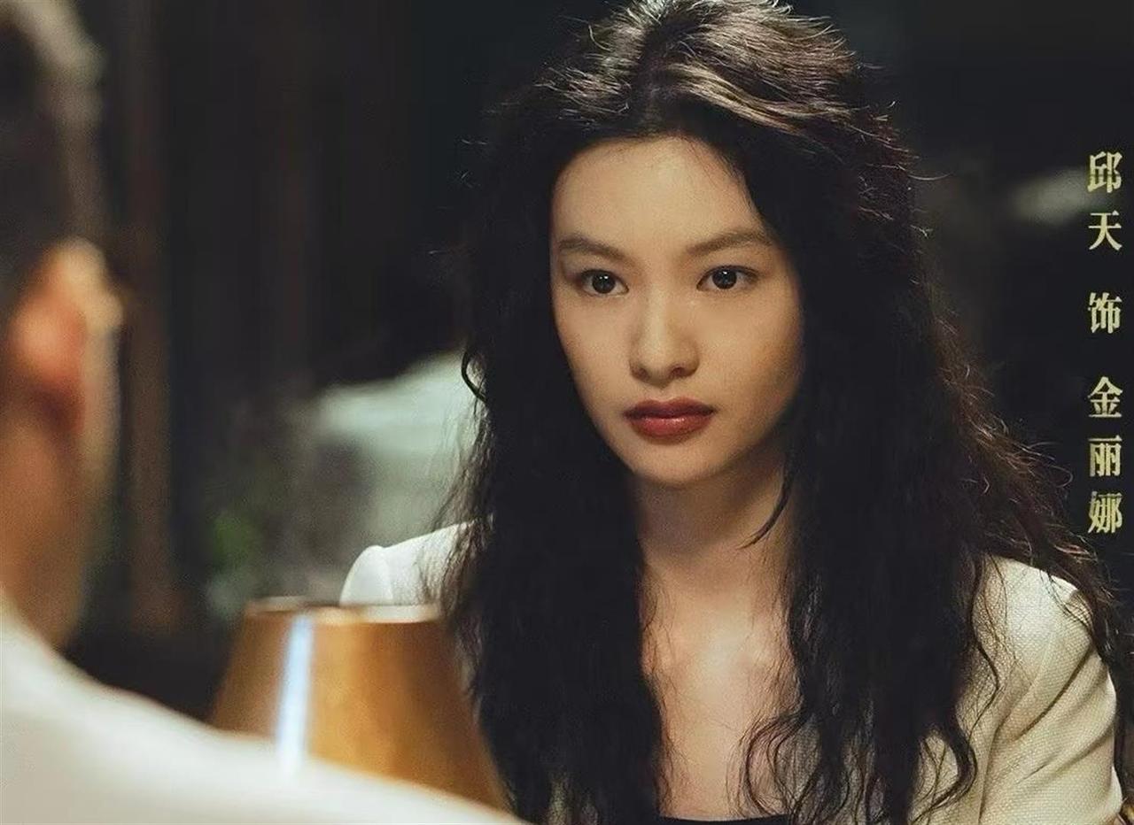《交锋》火了的，不只是王凯的长发造型，还有令人刮目相看的年轻演员。一直觉得，