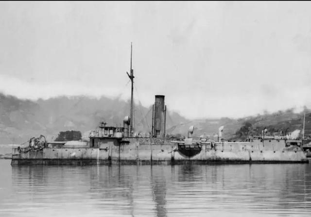 被李鸿章嫌弃一辈子！晚清国产战舰龙威舰，其实综合实力不弱1894年9月17日