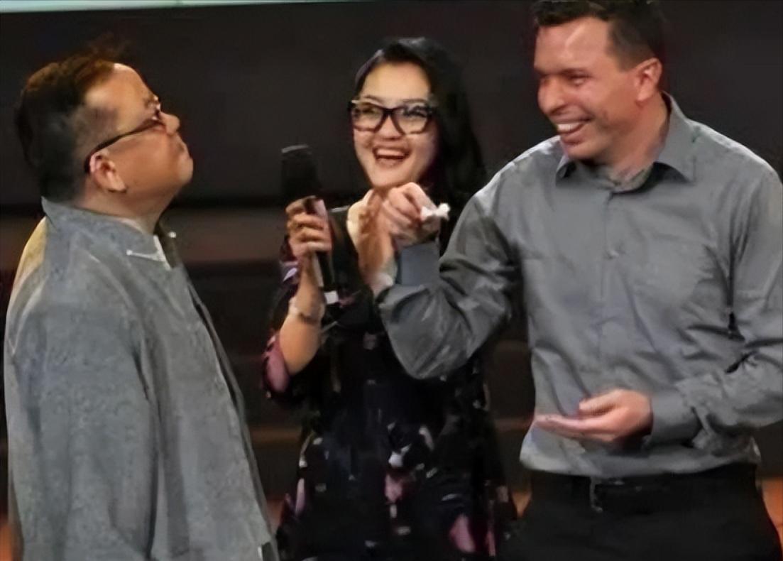 1997年，王刚花200万送女儿出国留学，没想到她却要嫁给老外，王刚极力反对，不