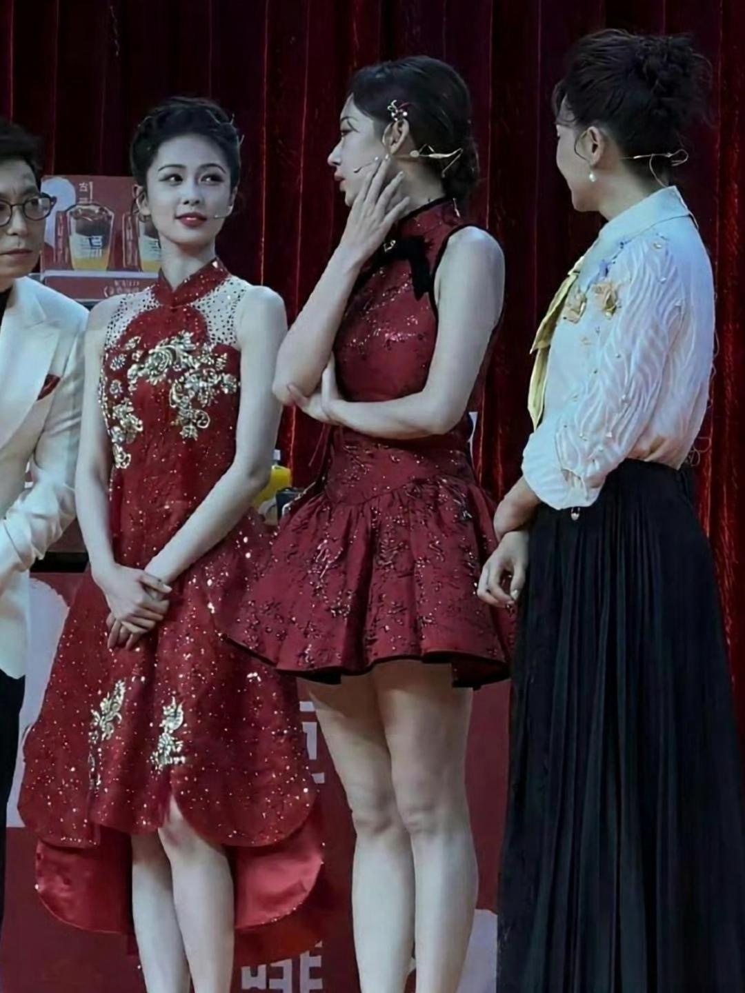 这才是真正的大腿，没有拉直，没有美颜