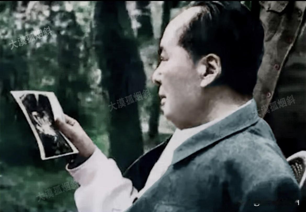 毛主席最脆弱的一张照片，看一次哭一次！你见过这样的他吗？没有指点江山的从容，