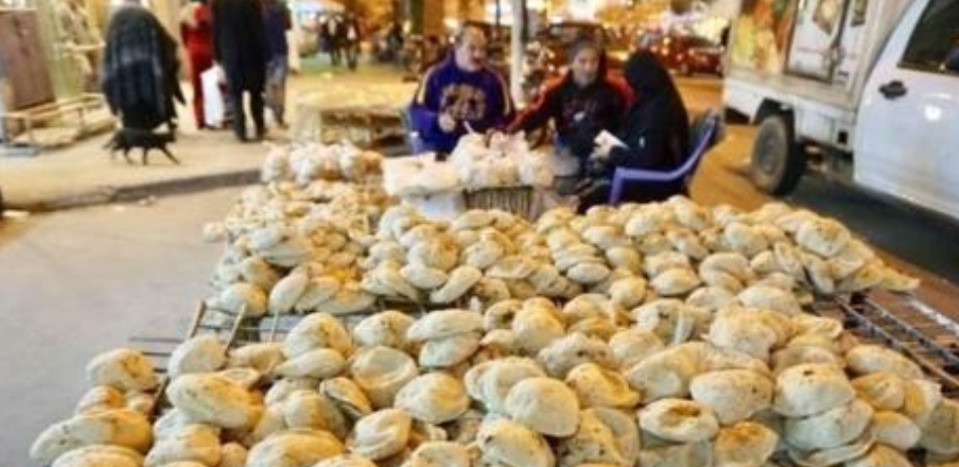 一毛钱大饼埃及人的命根子埃及大饼不要钱？政府竟敢如此任