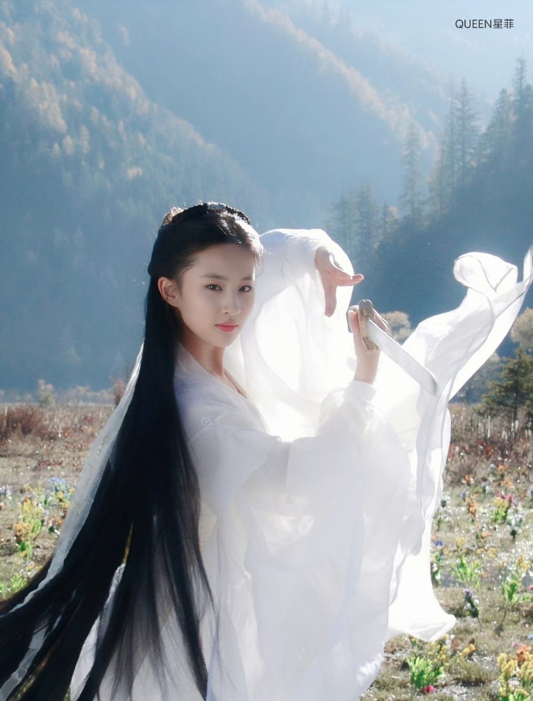 85🌸好像就刘亦菲没扑过，她的数据一直很好。其他🌸都扑了不少