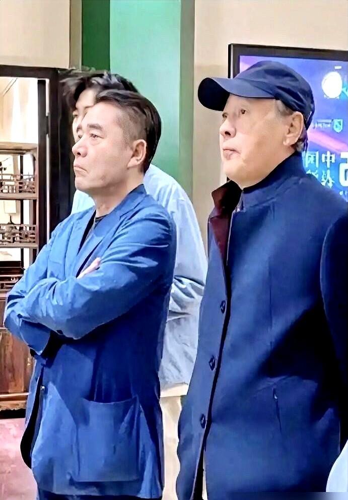 1995年《大宅门》要换导演，陈宝国直接踹开投资方大门。他把9万片酬甩过去，